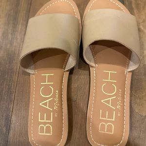 Beach by Matisse Leather Slides in Natural size 7. Worn once.